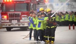 消防战士爆料新闻,火场背后的生死瞬间